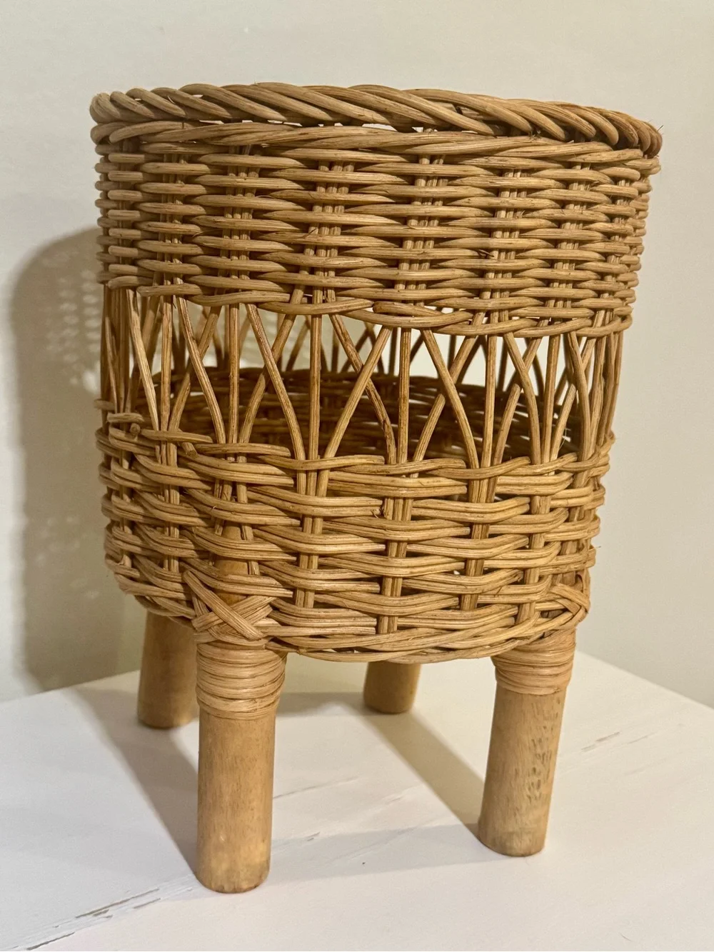 Woven Rattan Round Planter with Legs - Natural Tan